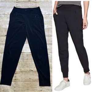 Athleta Black Metropolis Straight Leg Pant